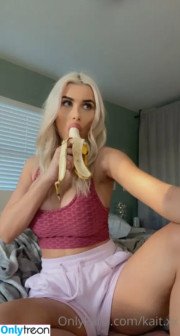 kait.xx nude photo #0147 (xx.kait.xx)