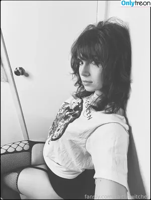 Kaitlin Witcher / kaitlinwitcher / piddleass nude photo #0180