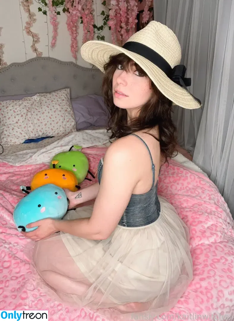 Kaitlin Witcher nude photo #0346 (kaitlinwitcher / piddleass)