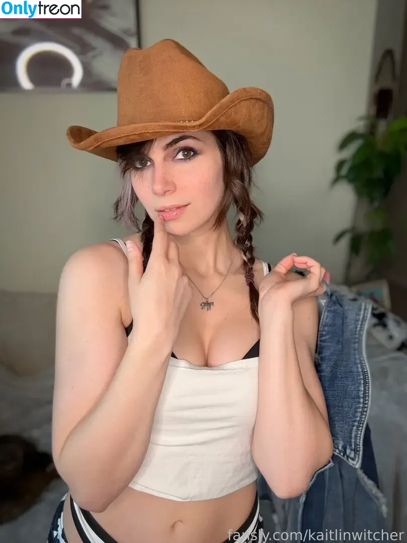 Kaitlin Witcher nude photo #1071 (kaitlinwitcher / piddleass)