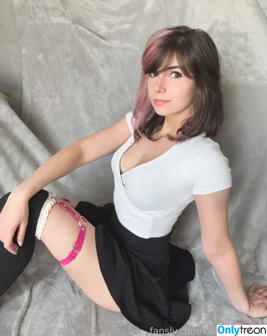 Kaitlin Witcher nude photo #1204 (kaitlinwitcher / piddleass)