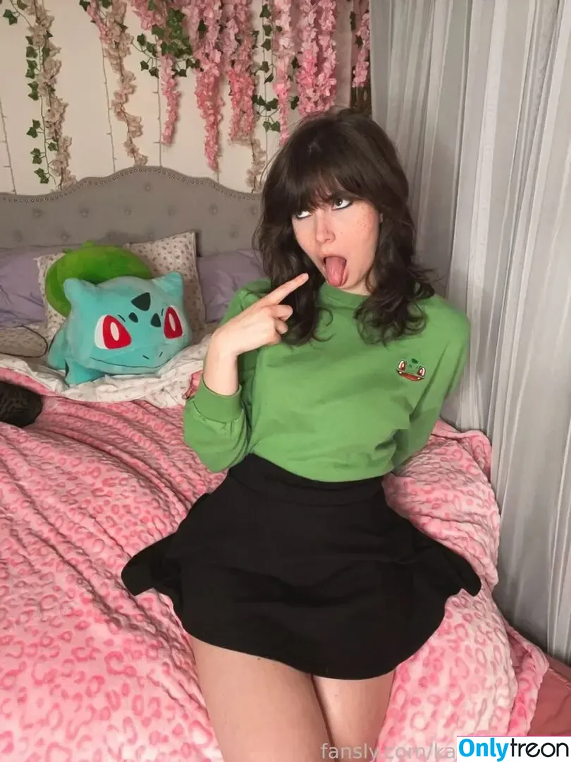 Kaitlin Witcher nude photo #1240 (kaitlinwitcher / piddleass)