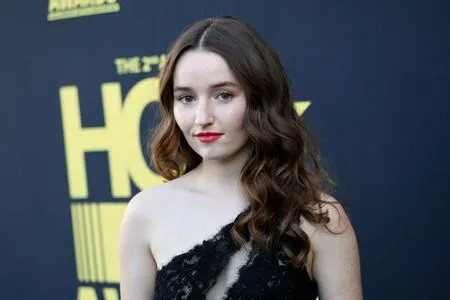 Kaitlyn Dever / KaitlynDever nude photo #0125