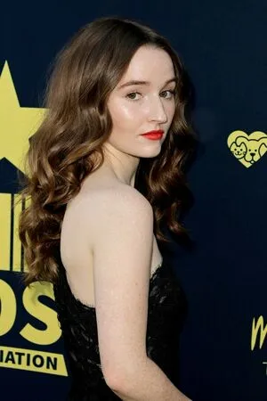Kaitlyn Dever / KaitlynDever nude photo #0126