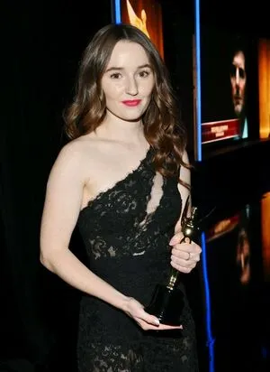 Kaitlyn Dever / KaitlynDever nude photo #0132