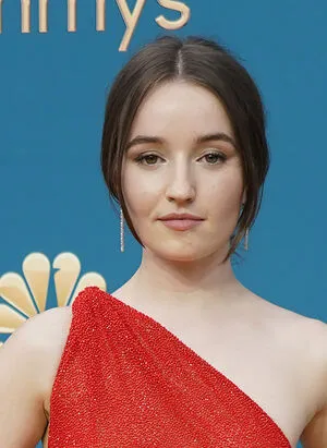 Kaitlyn Dever / KaitlynDever nude photo #0159