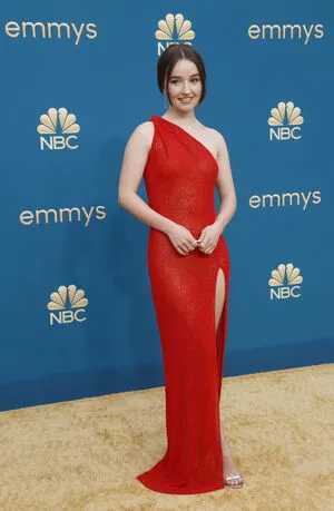 Kaitlyn Dever / KaitlynDever nude photo #0164