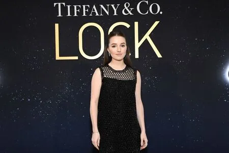 Kaitlyn Dever / KaitlynDever nude photo #0176