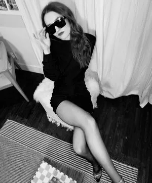 Kaitlyn Dever / KaitlynDever nude photo #0179