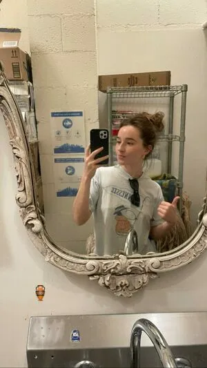 Kaitlyn Dever / KaitlynDever nude photo #0198
