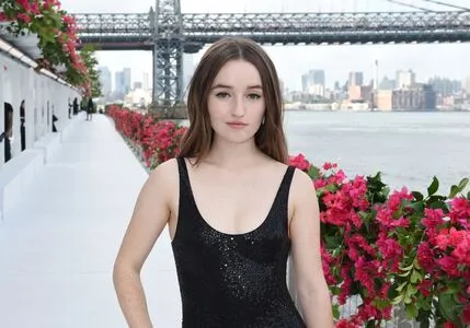 Kaitlyn Dever / KaitlynDever nude photo #0221