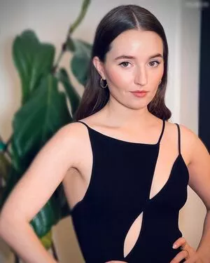 Kaitlyn Dever / KaitlynDever nude photo #0264