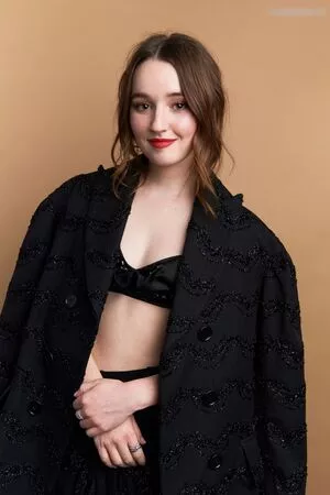 Kaitlyn Dever / KaitlynDever nude photo #0286