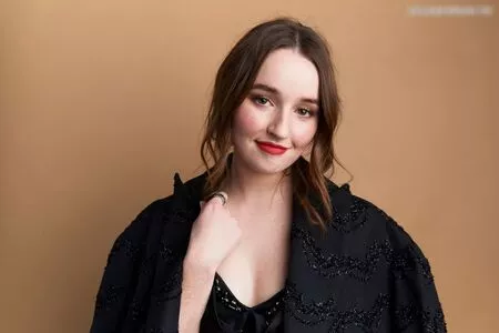 Kaitlyn Dever / KaitlynDever nude photo #0295