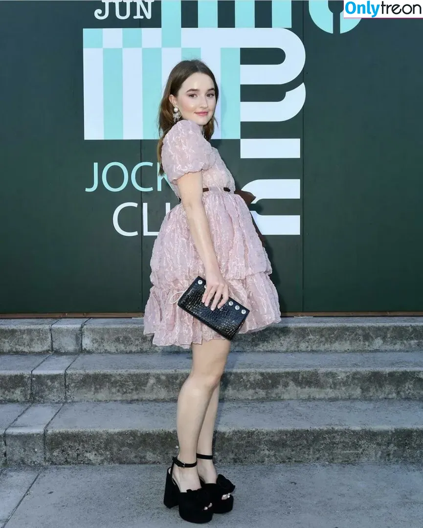 Kaitlyn Dever nude photo #0063 (KaitlynDever)