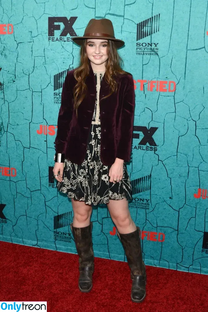 Kaitlyn Dever nude photo #0070 (KaitlynDever)
