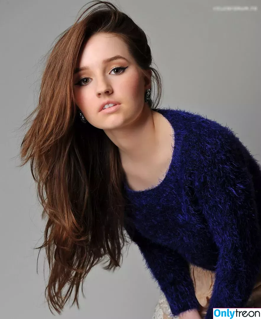 Kaitlyn Dever nude photo #0284 (KaitlynDever)