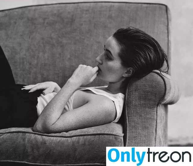 Kaitlyn Dever nude photo #0322 (KaitlynDever)