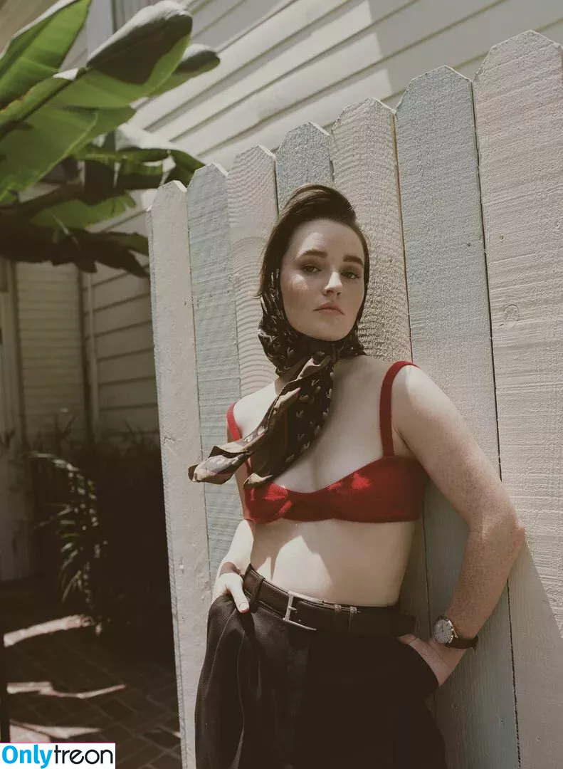 Kaitlyn Dever nude photo #0361 (KaitlynDever)