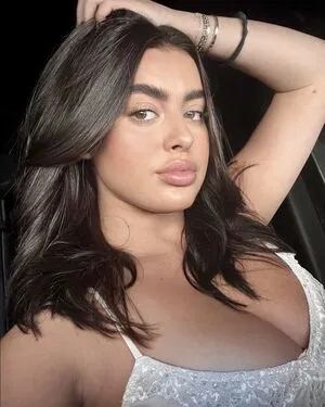 Kalani Hilliker / kalanihilliker nude photo #0174