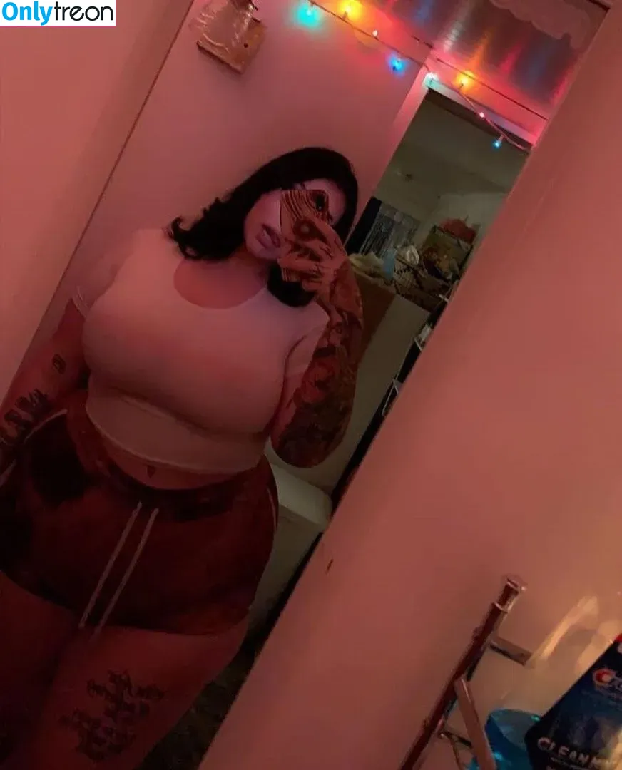 Kalgirl_up nude photo #0001 (kallinbabyyy)