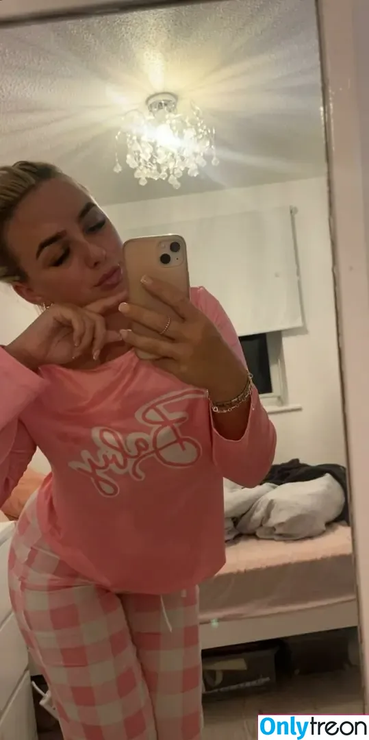 Kalicia nude photo #0024 (kaliciaa / psychickalicia)