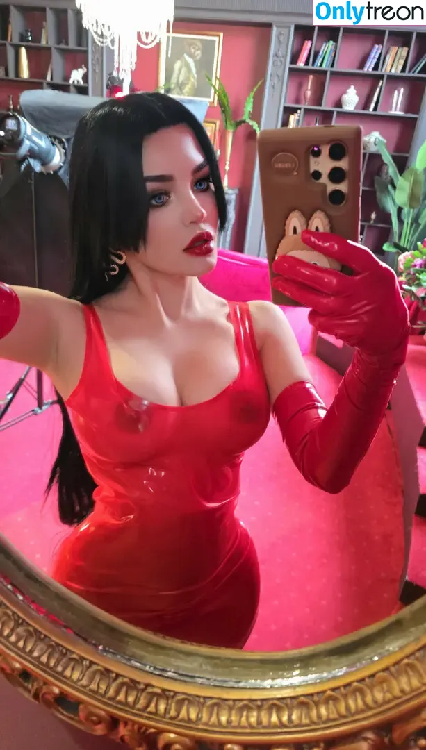 Kalinka Fox nude photo #3139 (Christina Fink / kalinka.fox / kalinkafox)
