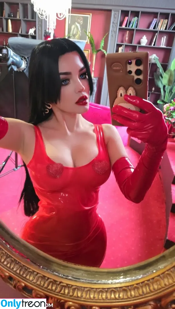 Kalinka Fox nude photo #3147 (Christina Fink / kalinka.fox / kalinkafox)
