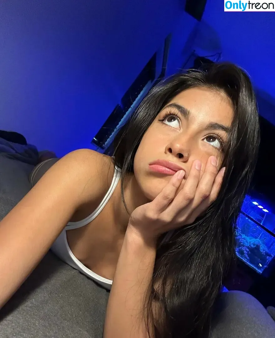 Kalissa Silva nude photo #0001 (gnrcx_ / onlyssilva)