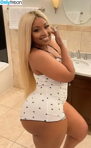 Kallmekatrina / kallmekatrina2 nude photo #0041
