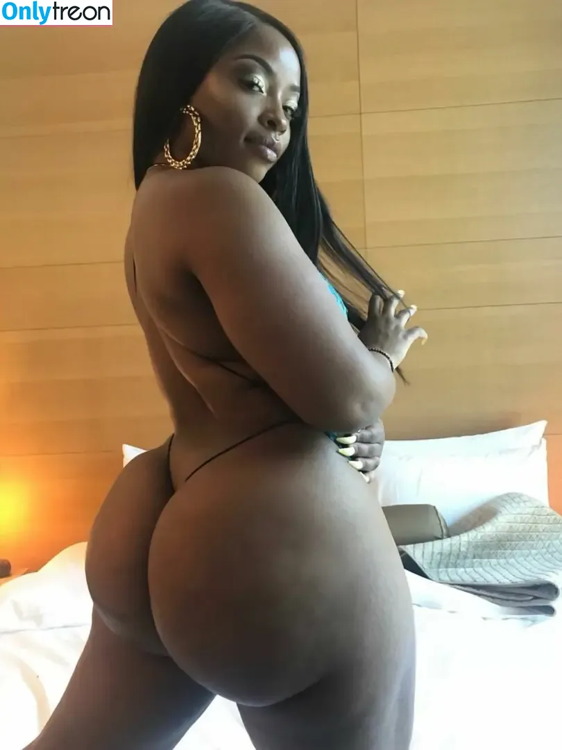 Kallmekatrina nude photo #0008 (kallmekatrina2)
