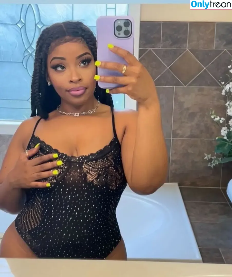 Kallmekatrina nude photo #0037 (kallmekatrina2)