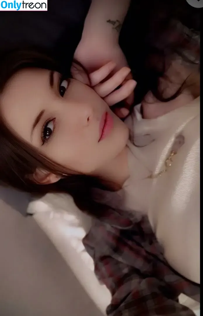 kalorah nude photo #0001 (kalorah776)