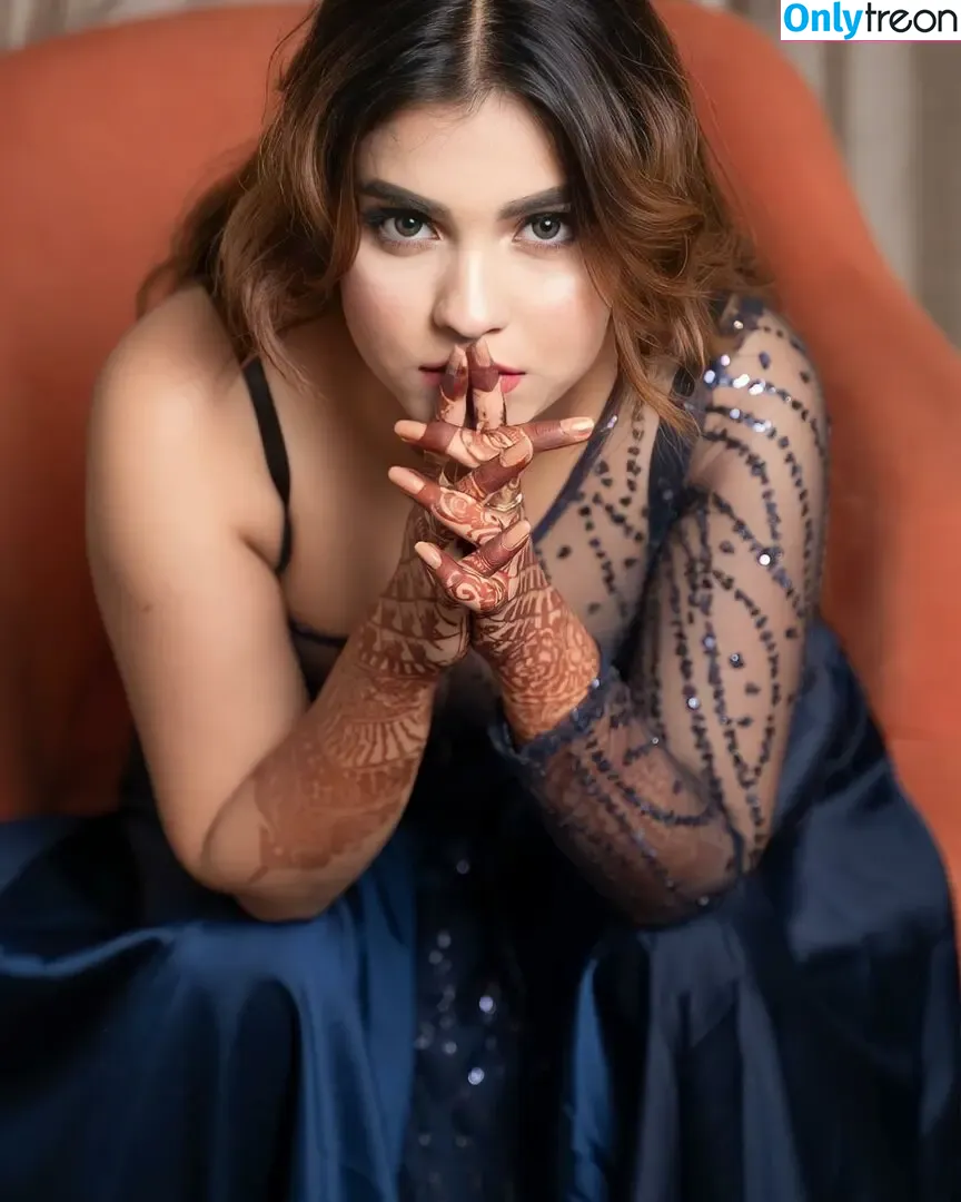 Kanak Mishra nude photo #0019 (kanakmishrax)