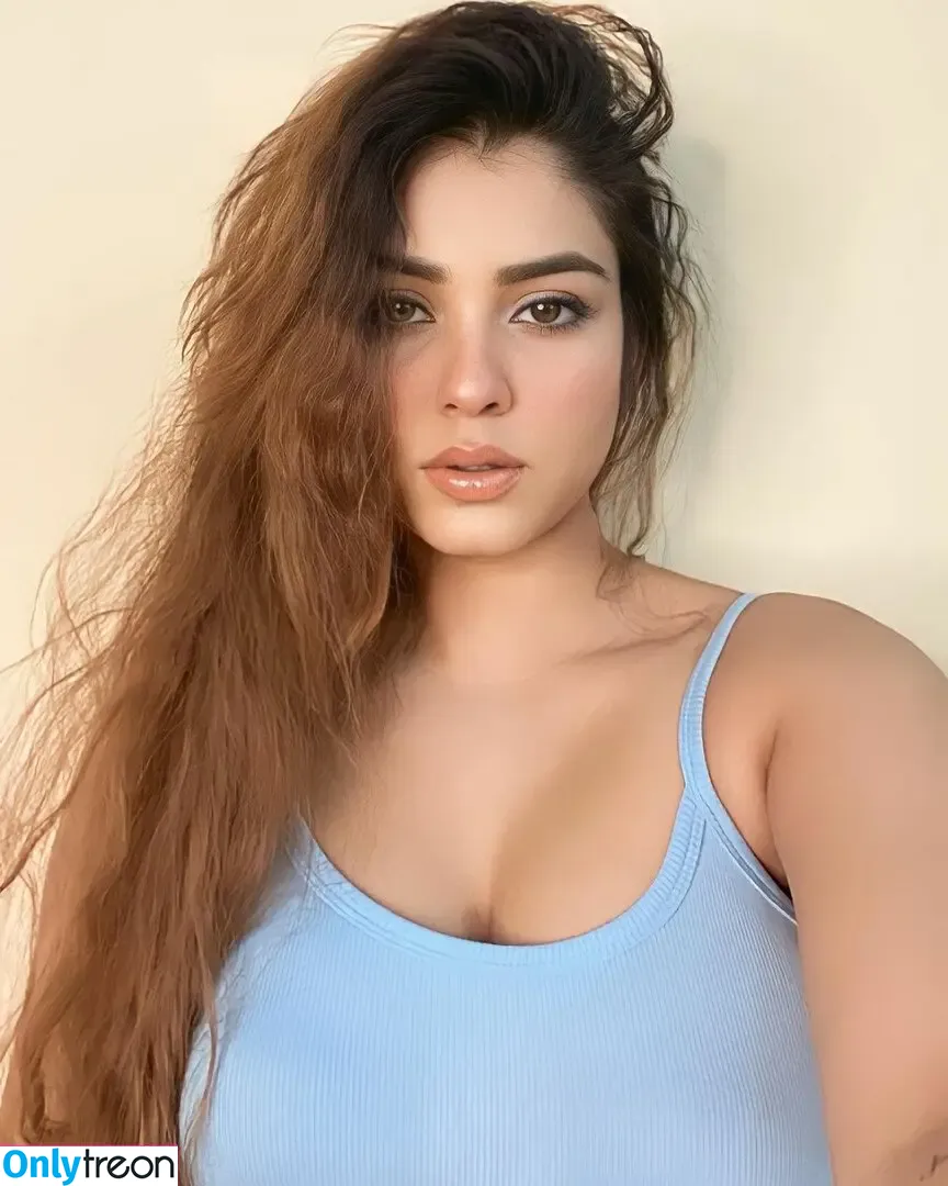 Kanak Mishra nude photo #0053 (kanakmishrax)