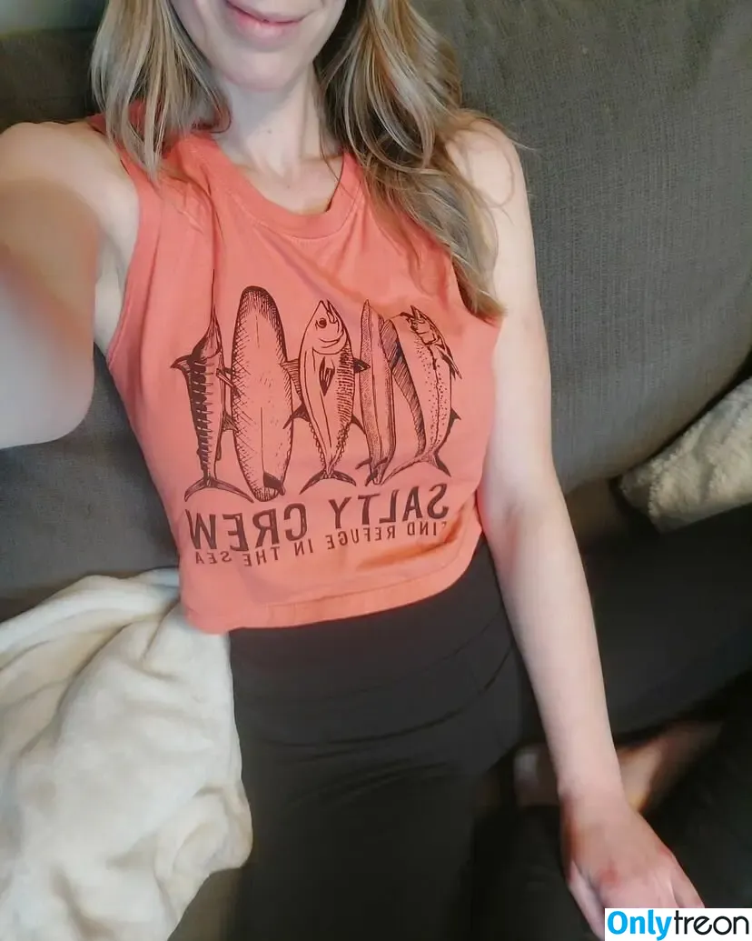 Kara Daily nude photo #0027 (karadaily / therealkaradaily)