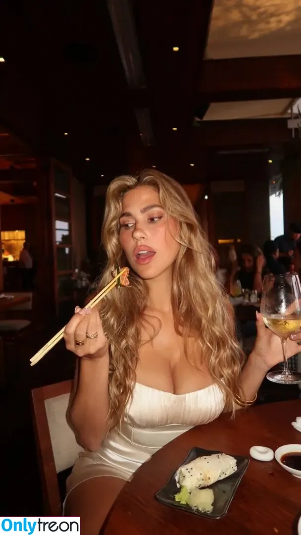 Kara Del Toro nude photo #4003 (Karajewell / karadeltoro / karajewelll)