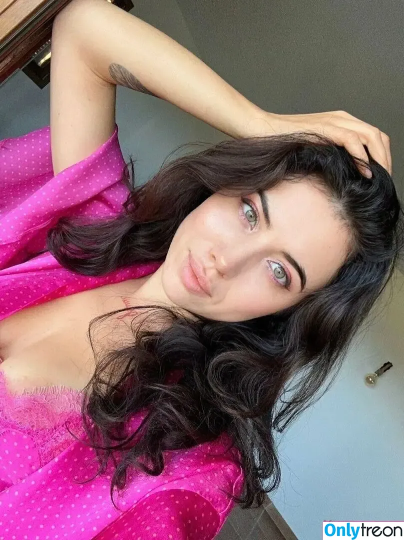 kara_xaen nude photo #0058 (0karaxaen / karaxaen / karaxaen_)