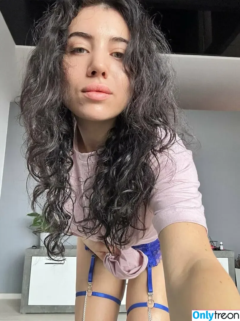 kara_xaen nude photo #0078 (0karaxaen / karaxaen / karaxaen_)