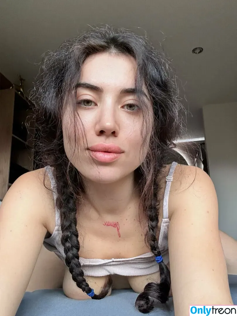 kara_xaen nude photo #0313 (0karaxaen / karaxaen / karaxaen_)