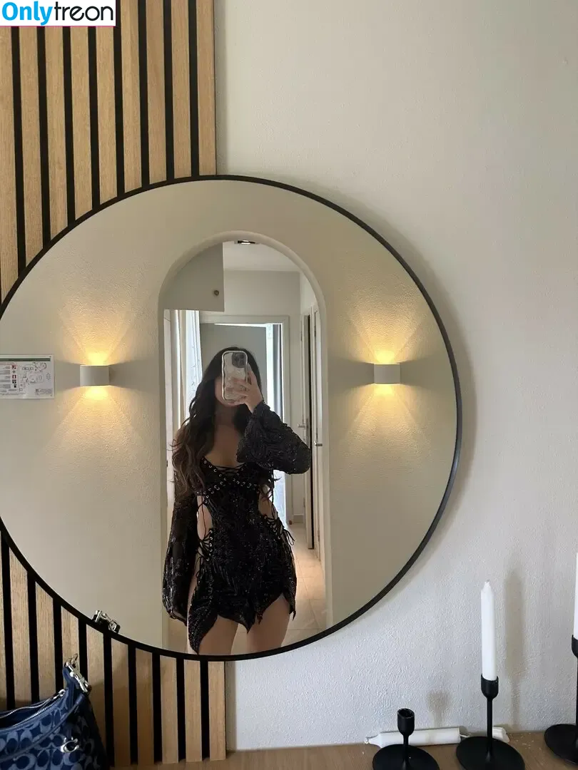 Karagii nude photo #0071 (karagii_)