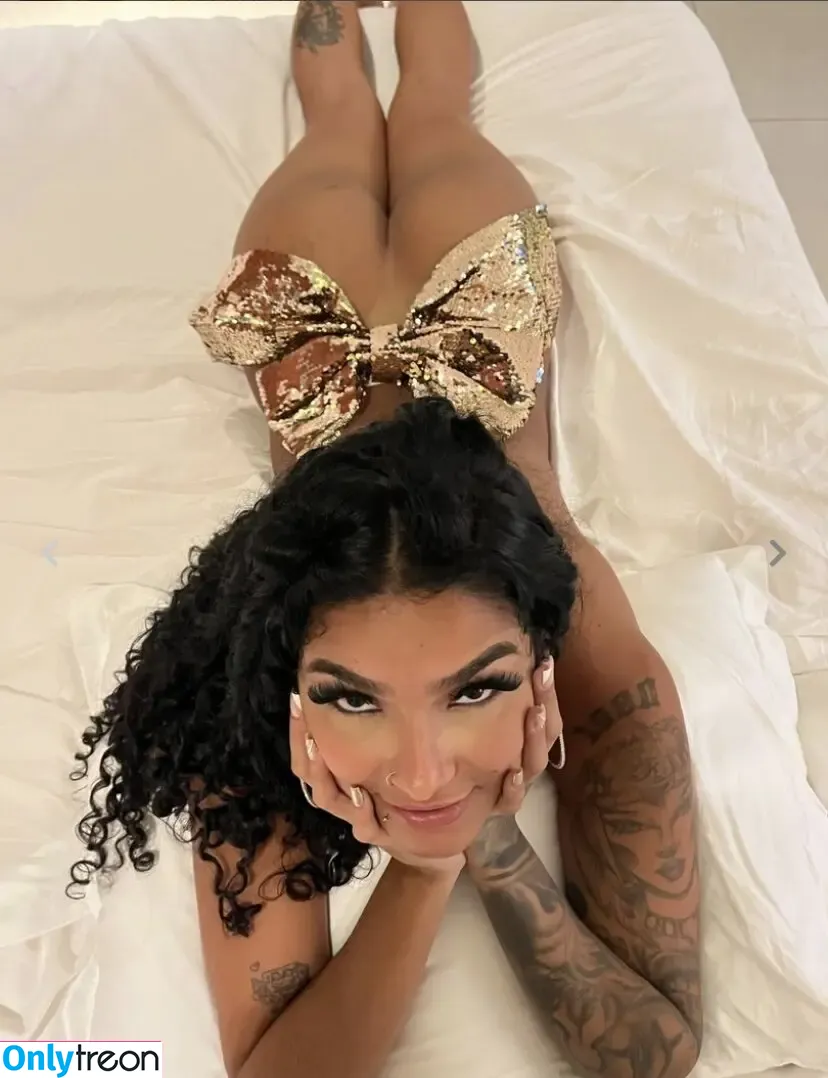 Karen Alencar nude photo #0009 (karenalencarr)