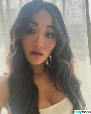 Karen Fukuhara / Kimiko / karenfukuhara nude photo #0330