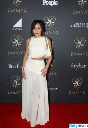 Karen Fukuhara / Kimiko / karenfukuhara nude photo #0405