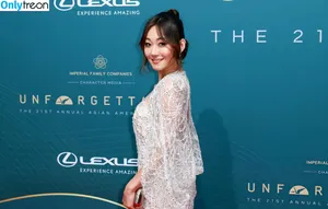 Karen Fukuhara / Kimiko / karenfukuhara nude photo #0413
