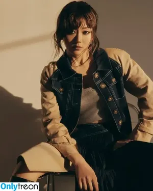 Karen Fukuhara / Kimiko / karenfukuhara nude photo #0432
