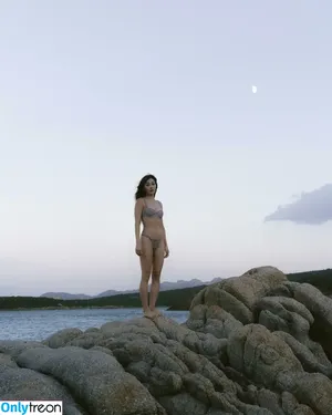 Karen Fukuhara / Kimiko / karenfukuhara nude photo #0811