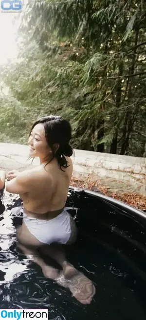 Karen Fukuhara / Kimiko / karenfukuhara nude photo #0813