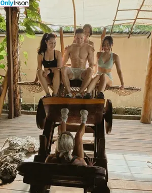 Karen Fukuhara / Kimiko / karenfukuhara nude photo #0873