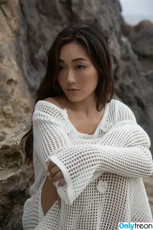 Karen Fukuhara / Kimiko / karenfukuhara nude photo #0901